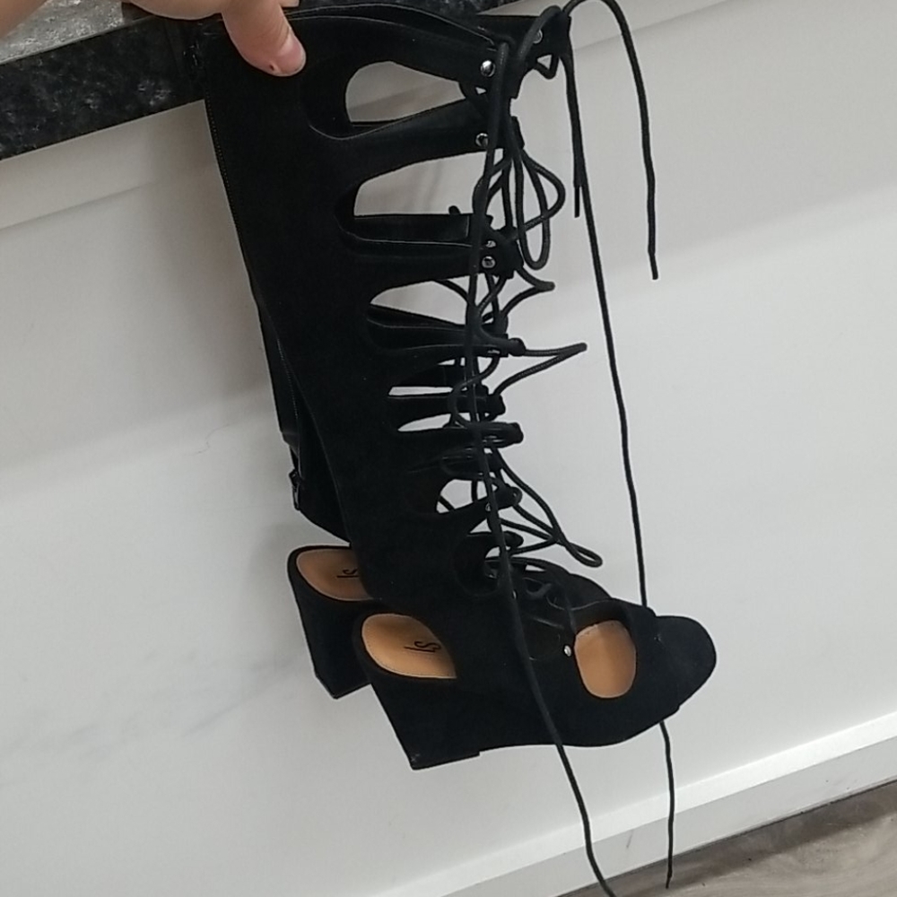 Strappy sandals